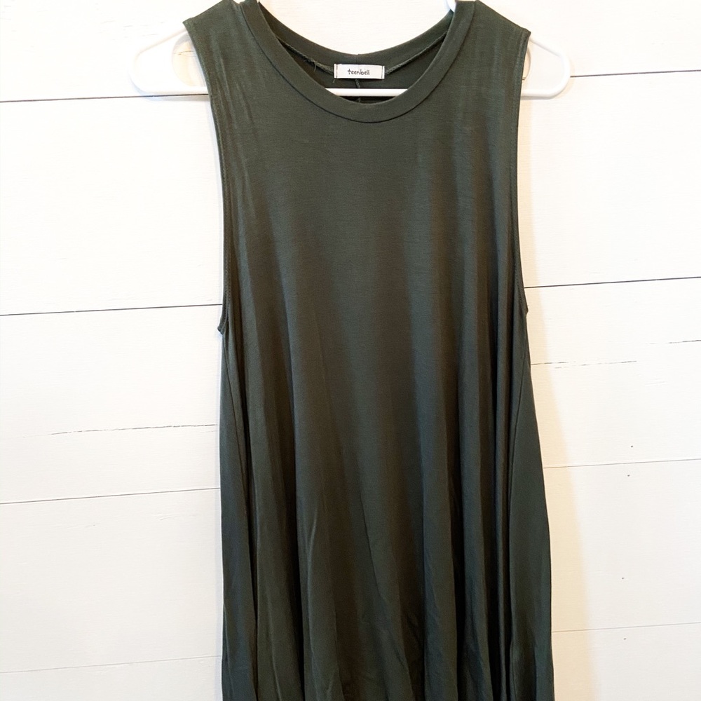Army Green Tank